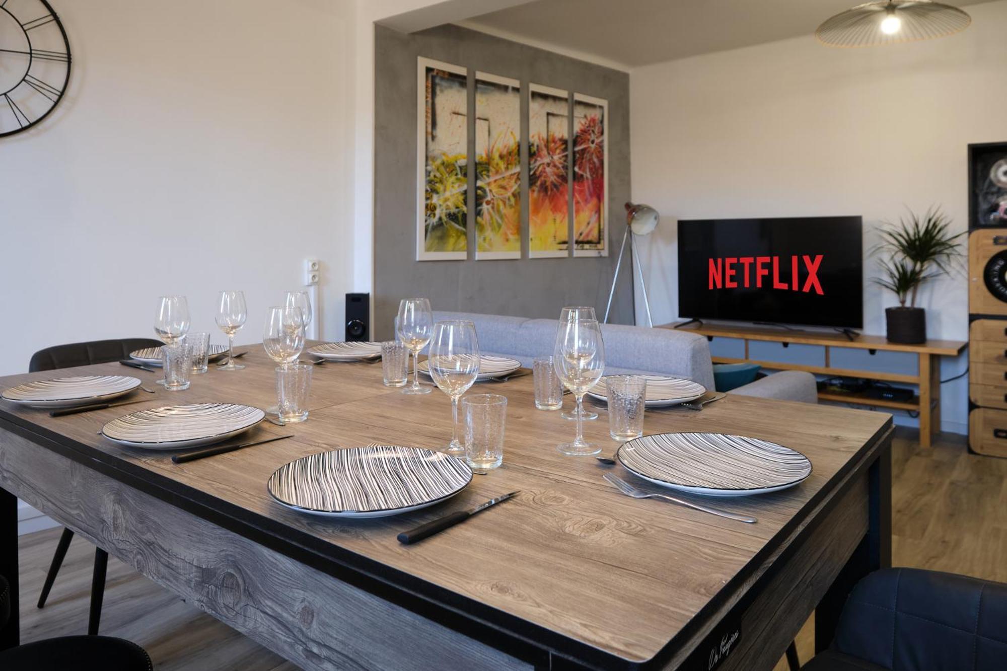 Magnifique*T4*Centre Ville*Wifi*Billard*Netflix* ลิโมว์ ภายนอก รูปภาพ